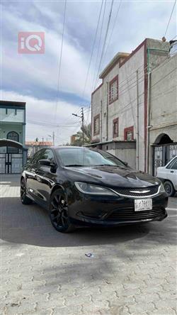 Chrysler 200